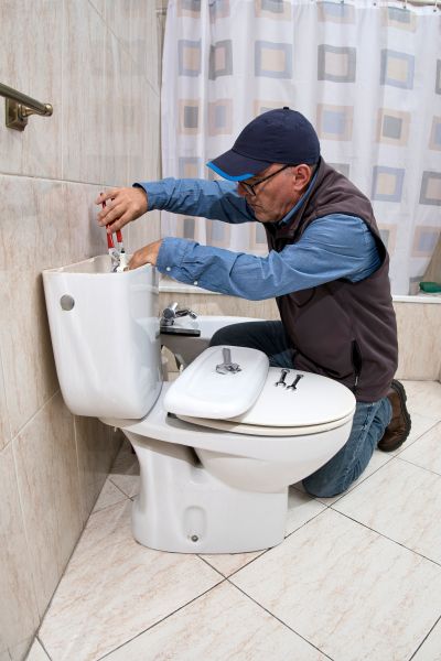 Broken Toilet Repair in San Rafael